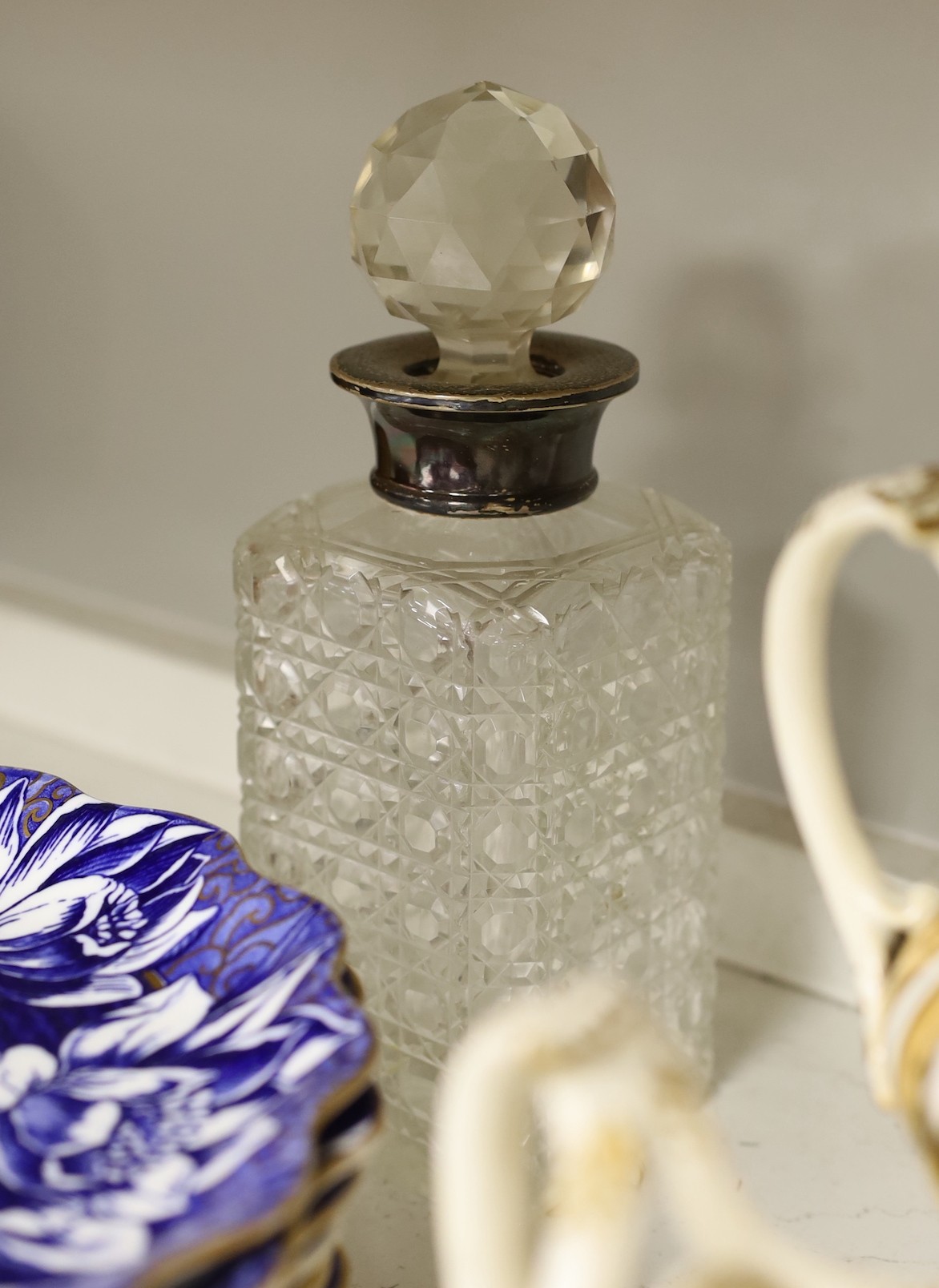 A selection of mixed 19th century ceramics, to include A Wedgwood aesthetic period part dessert service, Royal Crown Derby tea ware, a silver mounted decanter, etc.